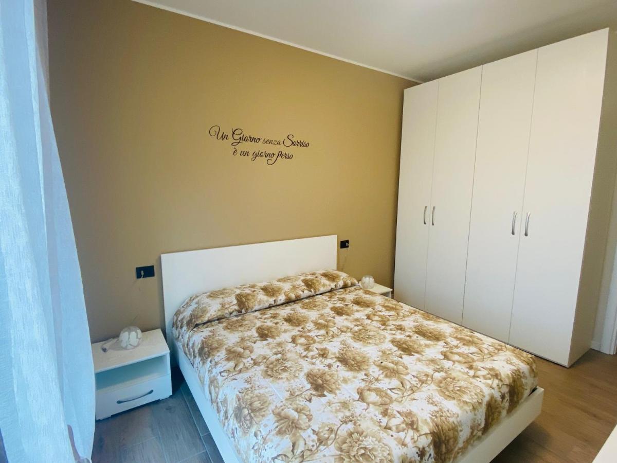 Mountains And Lake Como Apartments Valbrona ภายนอก รูปภาพ