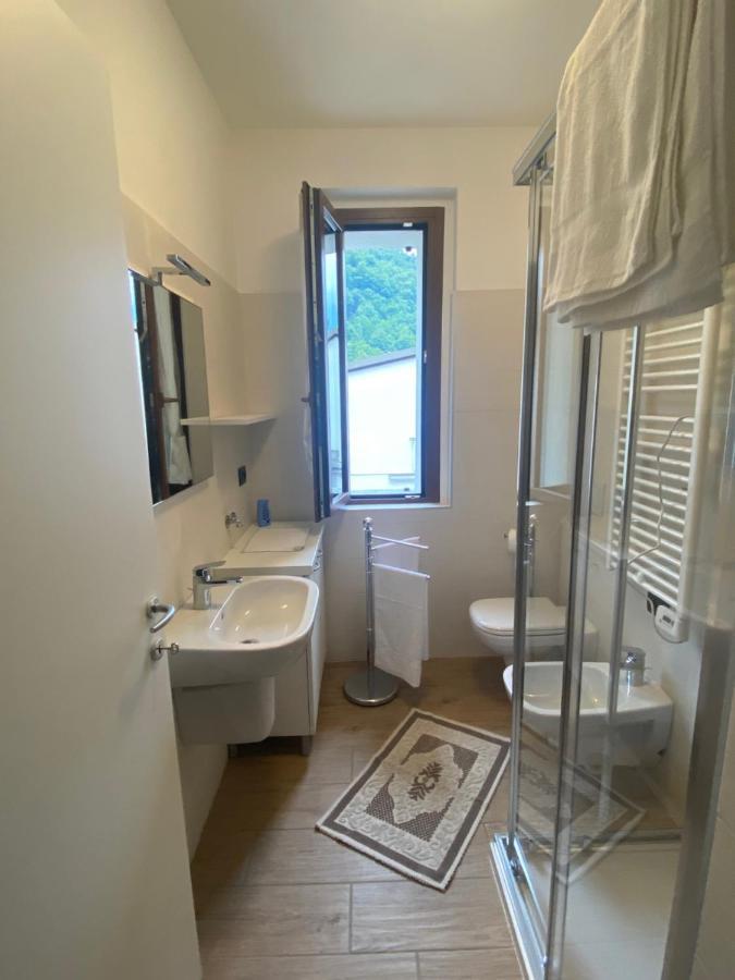 Mountains And Lake Como Apartments Valbrona ภายนอก รูปภาพ